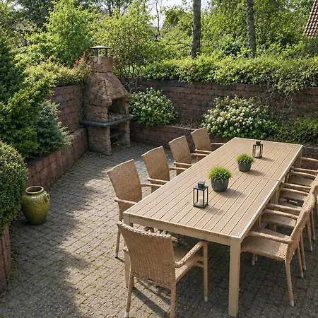 Holiday home 6 Bedroom Beautiful In
