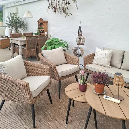 Holiday home 6 Bedroom Beautiful In *