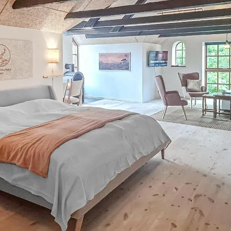 6 Bedroom Beautiful In Holiday home Bedsted Thy
